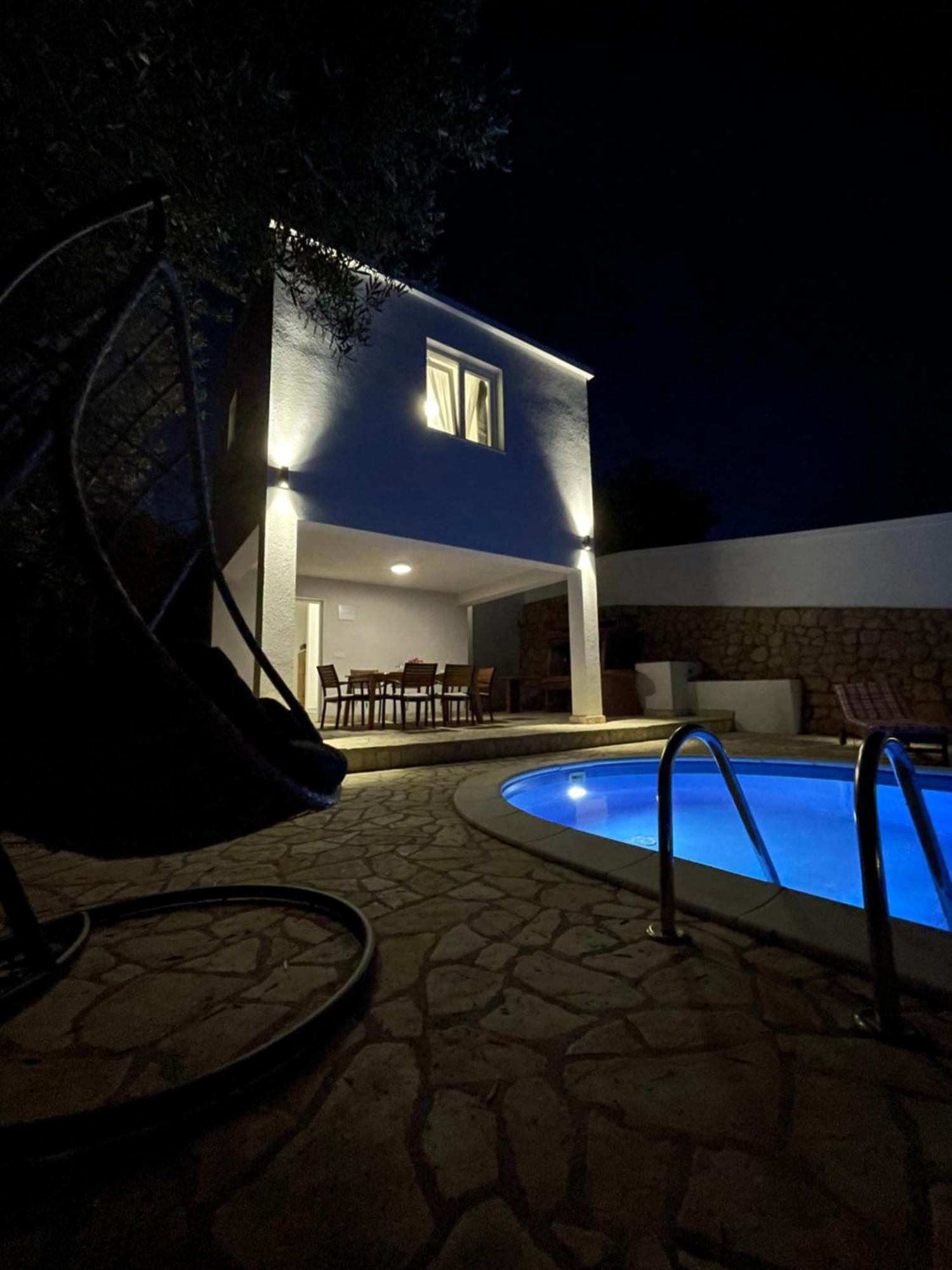 Villa Silente Supetarska Draga Luaran gambar